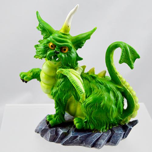 Creepers Dragon Cat Figurine Figurine Ash Evans