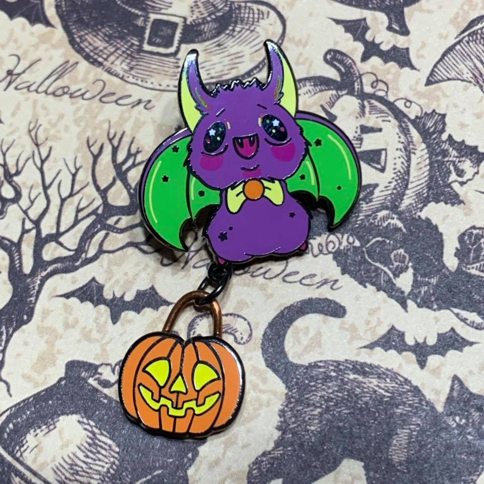 Eek! The bat Halloween dangle pin Pin Ash Evans