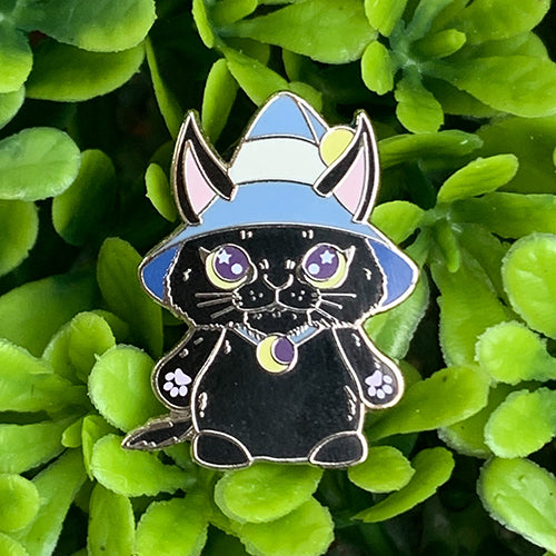 Glow Fortuna enamel pin Pin Ash Evans 